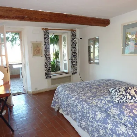 Dom wakacyjny Maison Au Coeur Du Village Gassin