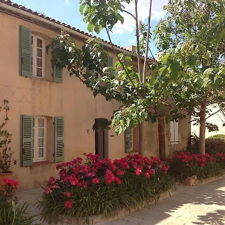 Maison Au Coeur Du Village Dom wakacyjny *